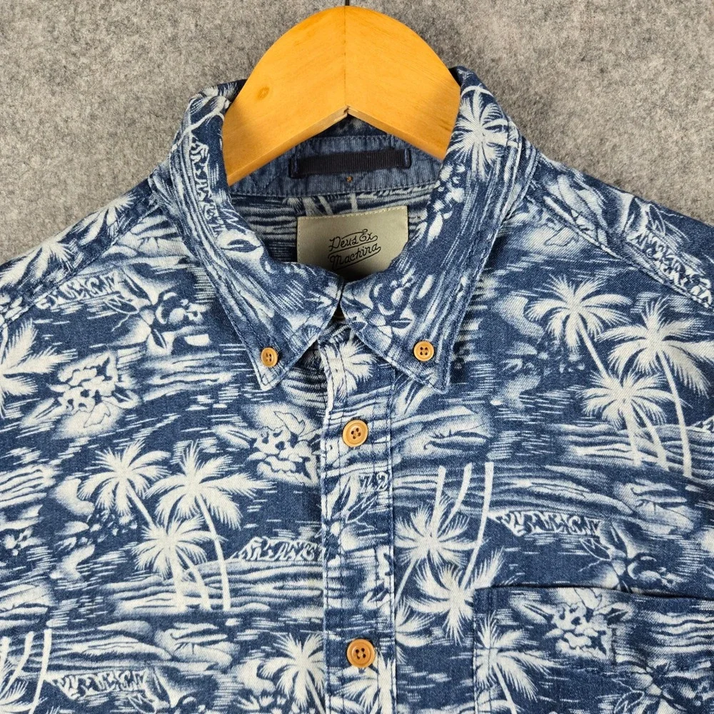 Deus Ex Machina Albie Hawaiian Shirt Mens Small Blue Palm Tropical Button Down